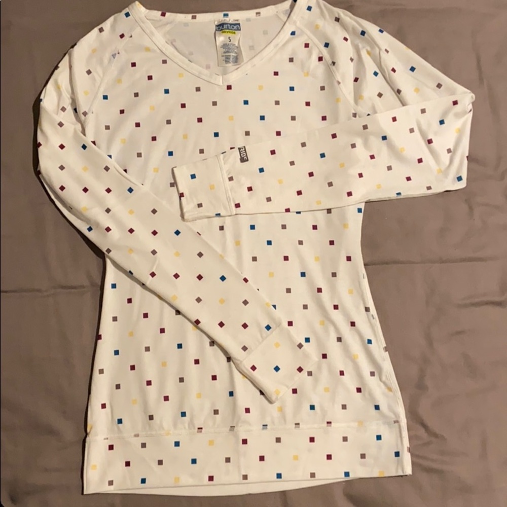 Burton long sleeve shirt
